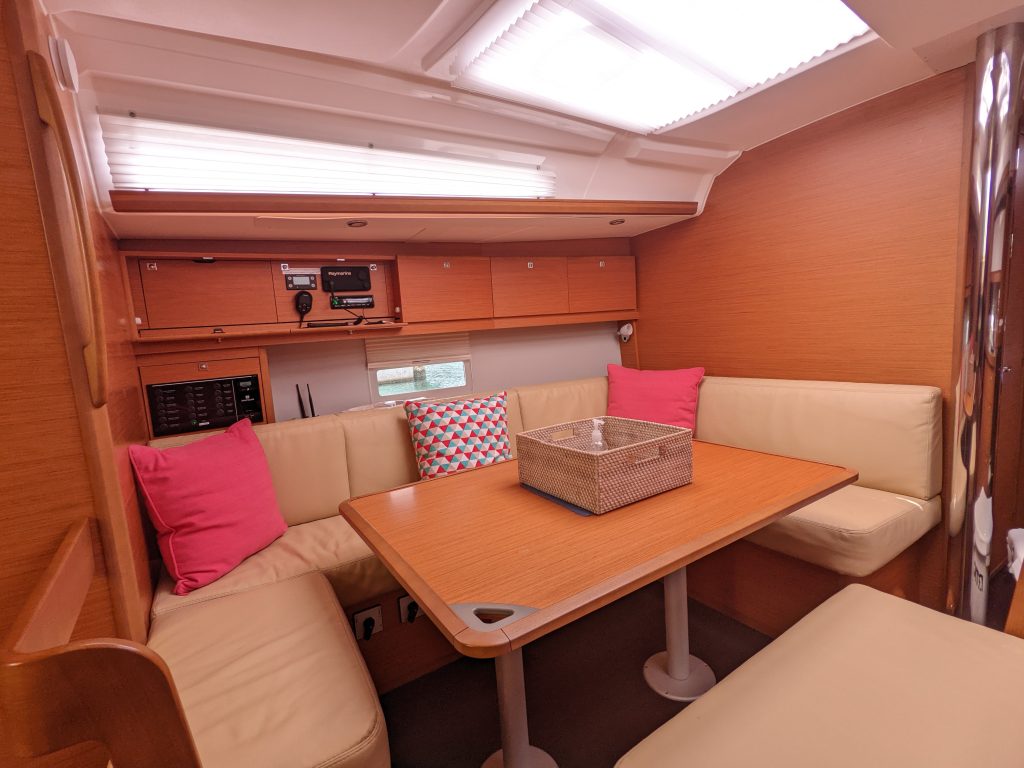 HOOSIER LADY, 2021 Dufour 430, British Virgin Islands