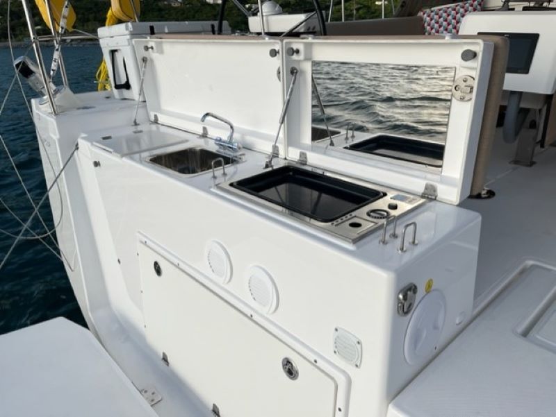 HOOSIER LADY, 2021 Dufour 430, British Virgin Islands