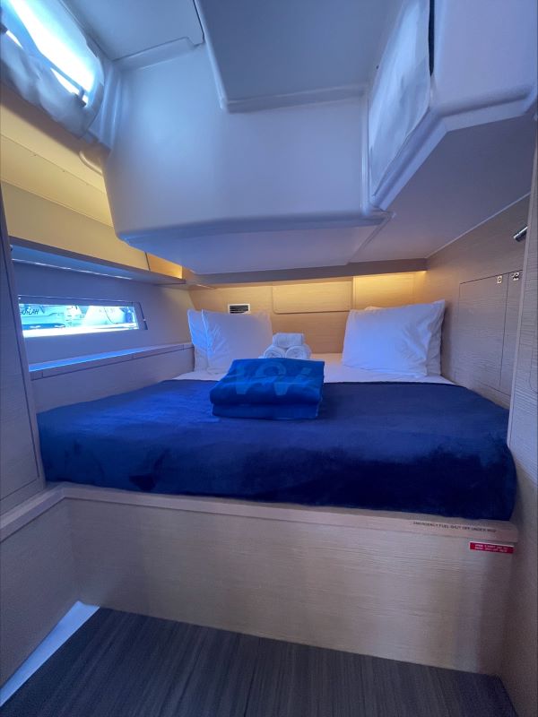 SHANDY BREEZE, 2022 Dufour 470, British Virgin Islands
