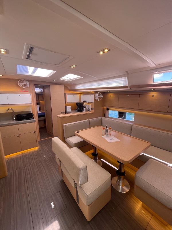 SHANDY BREEZE, 2022 Dufour 470, British Virgin Islands