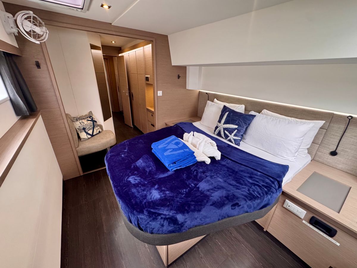 CARRIE LEE, 2023 Fountaine Pajot Aura 51, British Virgin Islands