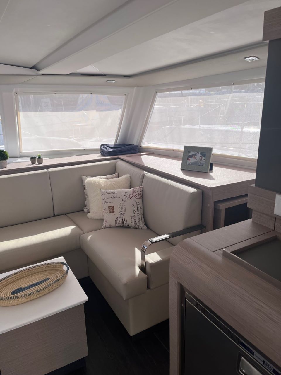 SCARLET IBIS, 2023 Fountaine Pajot Isla 40, British Virgin Islands