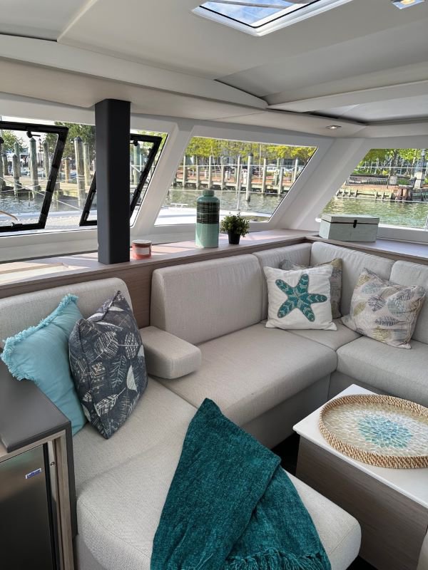 SEA MAGIK, 2022 Fountaine Pajot Isla 40, US Virgin Islands