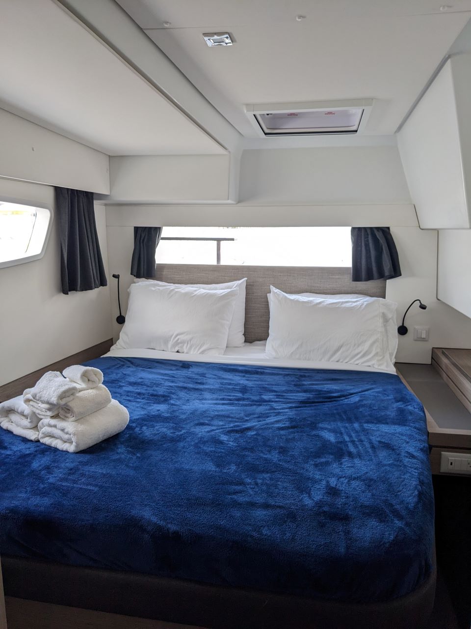 DRAGONFLY, 2023 Fountaine Pajot Tanna 47, British Virgin Islands