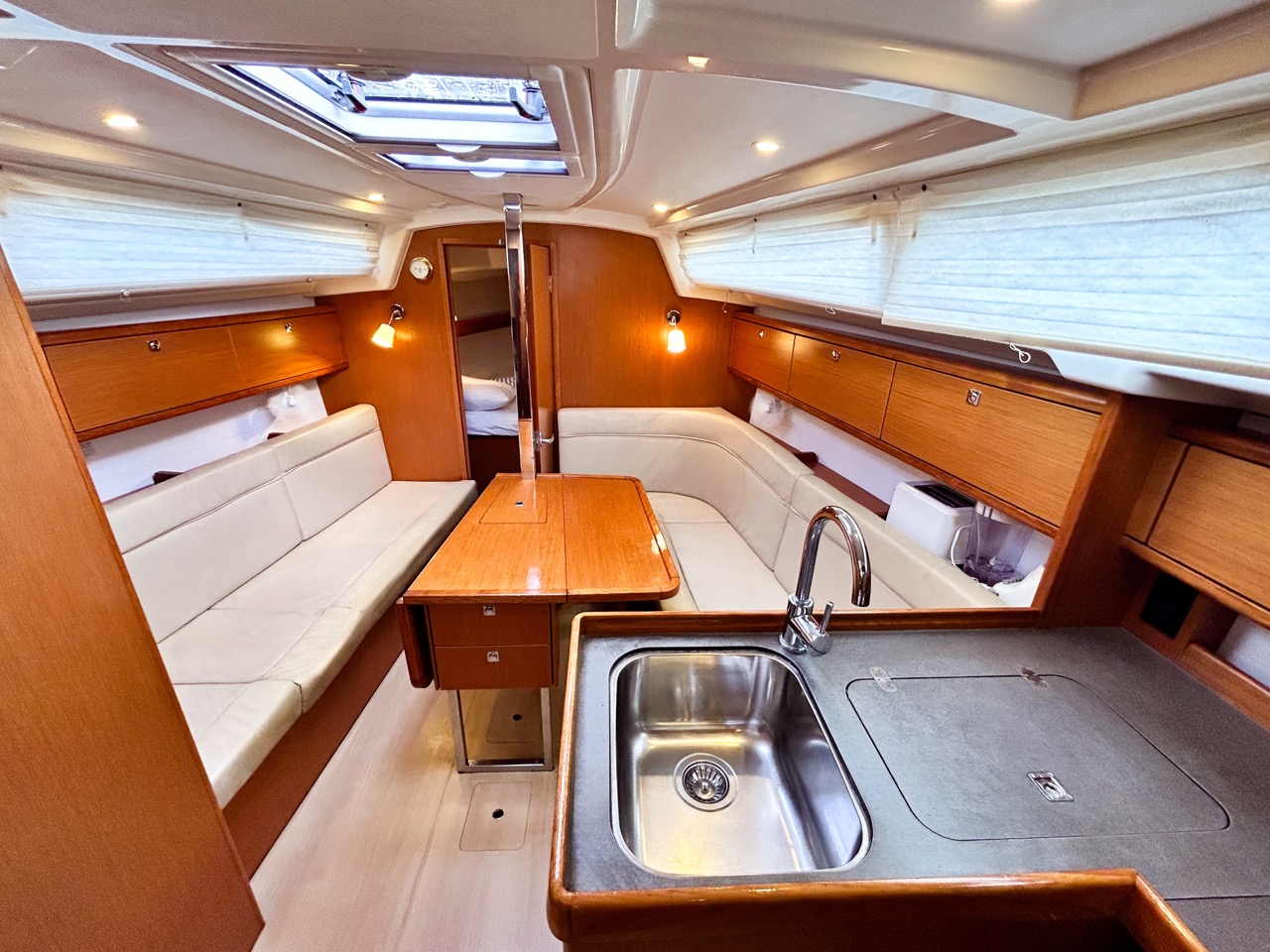 MAVERICK, 2017 Bavaria 34, British Virgin Islands