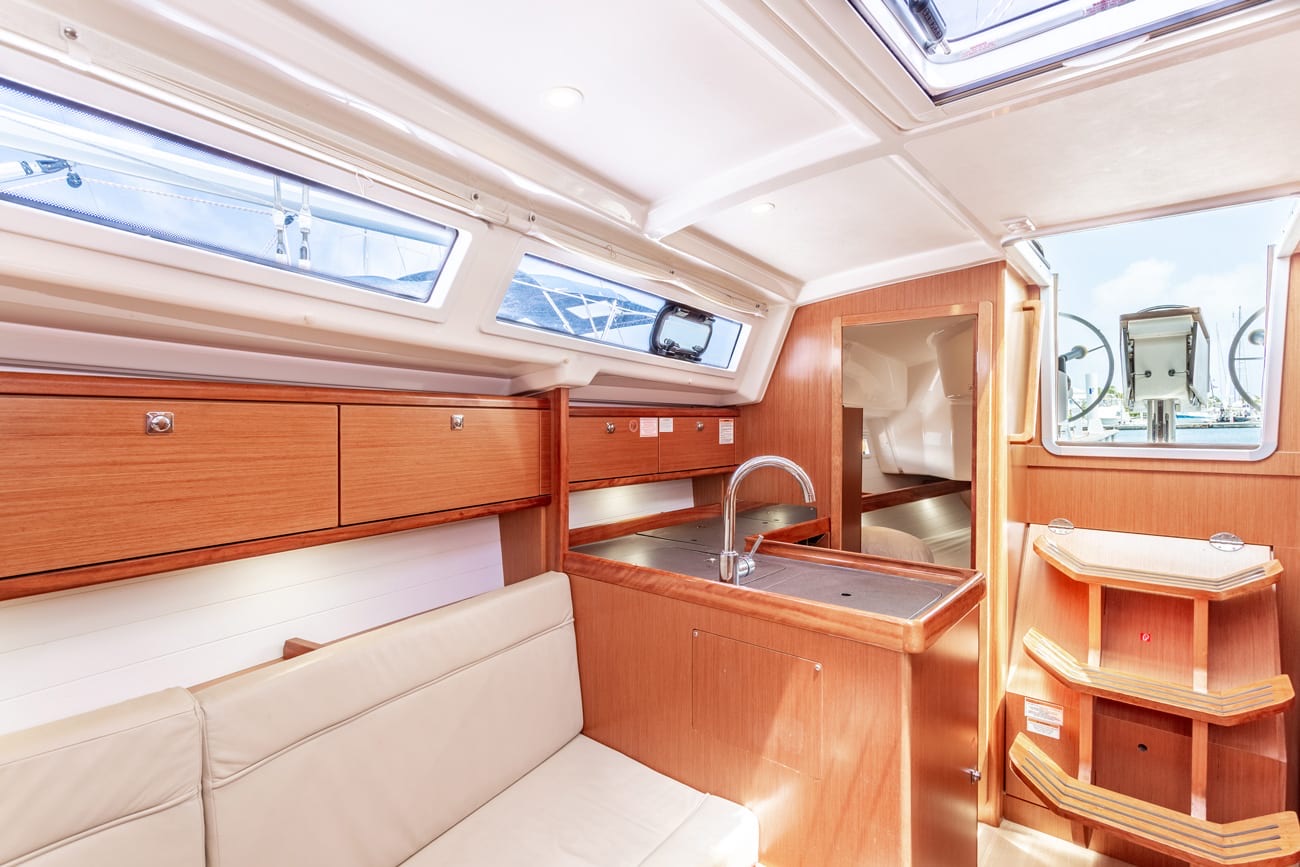 MAVERICK, 2017 Bavaria 34, British Virgin Islands