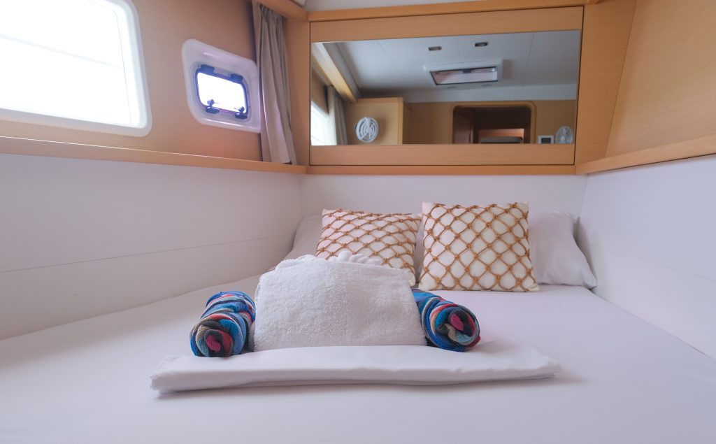 PURA VIDA, 2015 Lagoon 450, St. Vincent and the Grenadines