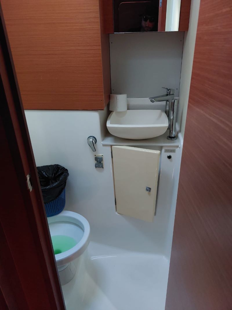 ARZ, 2018 Dufour 520 GL, Tahiti