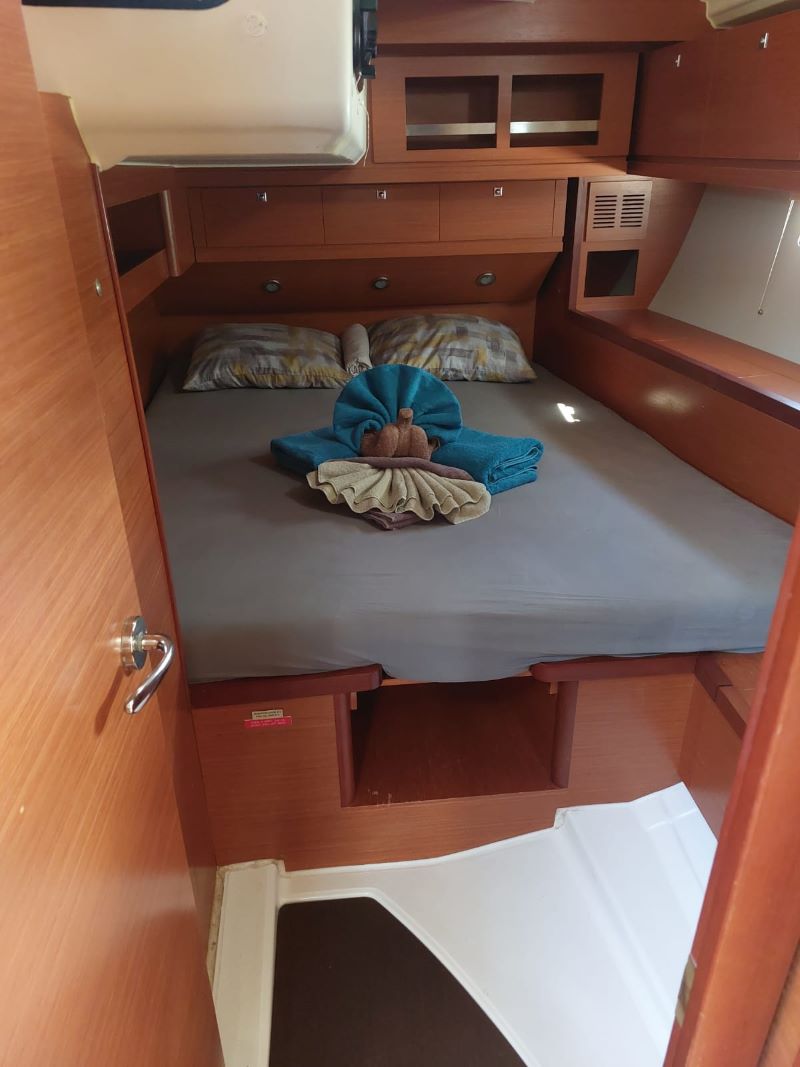 ARZ, 2018 Dufour 520 GL, Tahiti