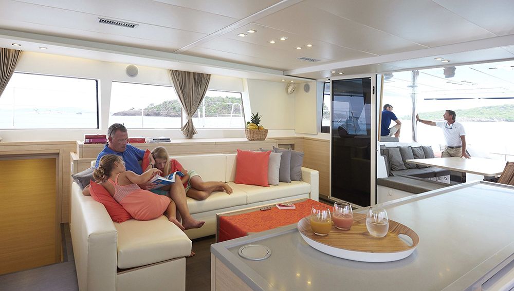 DREAM MOOREA, 2019 Lagoon 620, Tahiti