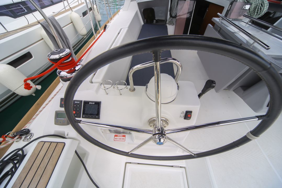 STRAUSS, 2017 Oceanis 45, Guadeloupe