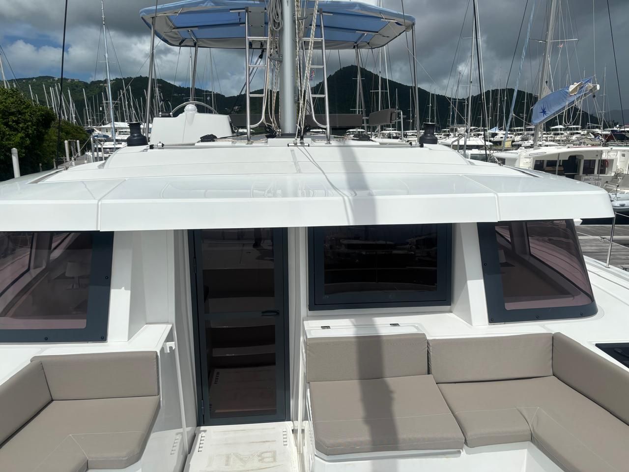 TOOTH FERRY, 2025 Bali 4.8, British Virgin Islands