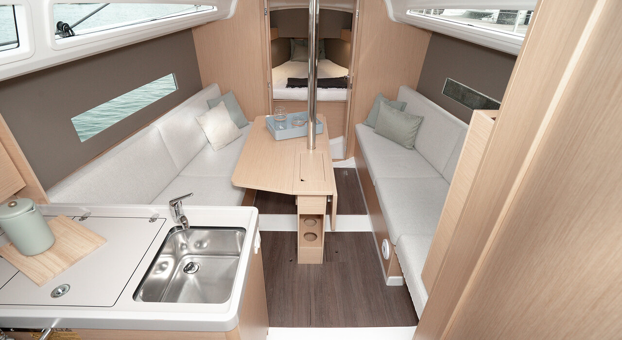 PEANUT, 2020 Oceanis 30.1, British Virgin Islands
