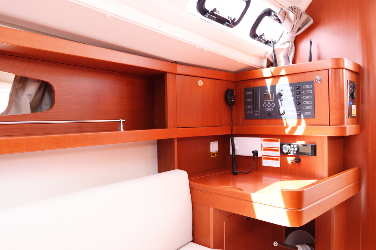CHILLI, 2020 Oceanis 31, British Virgin Islands