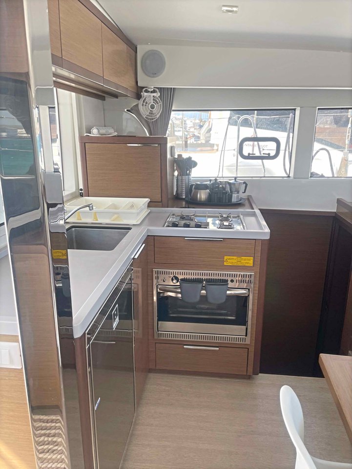 CATALINA, 2020 Lagoon 40, Greece