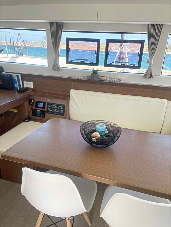 CATALINA, 2020 Lagoon 40, Greece