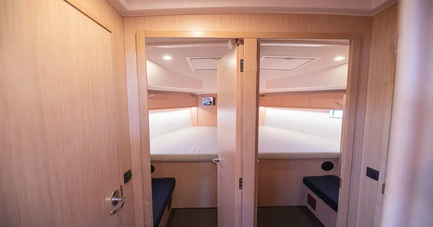 BLUE D, 2022 Bavaria Cruiser 46, Greece
