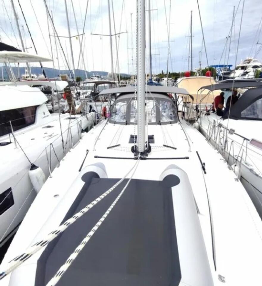 2023 Bavaria C42 'OKTANA', available for bareboat charter in Greece