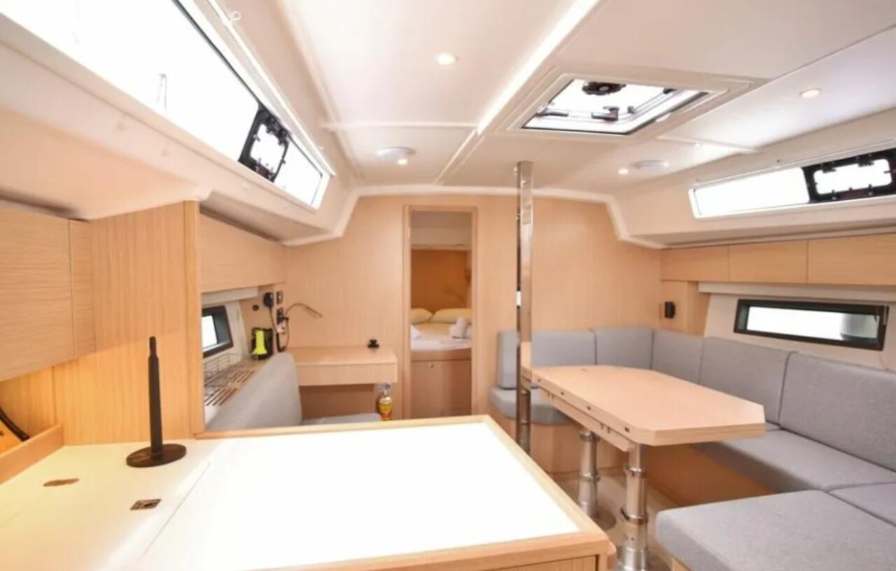 OKTANA, 2023 Bavaria C42, Greece
