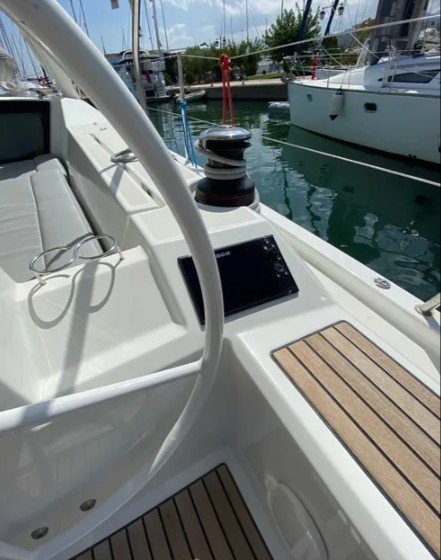 ALMA LIBRE V, 2020 Oceanis 41.1, Greece
