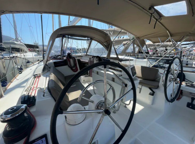 BLUEBERRY, 2019 Sun Odyssey 419, Greece