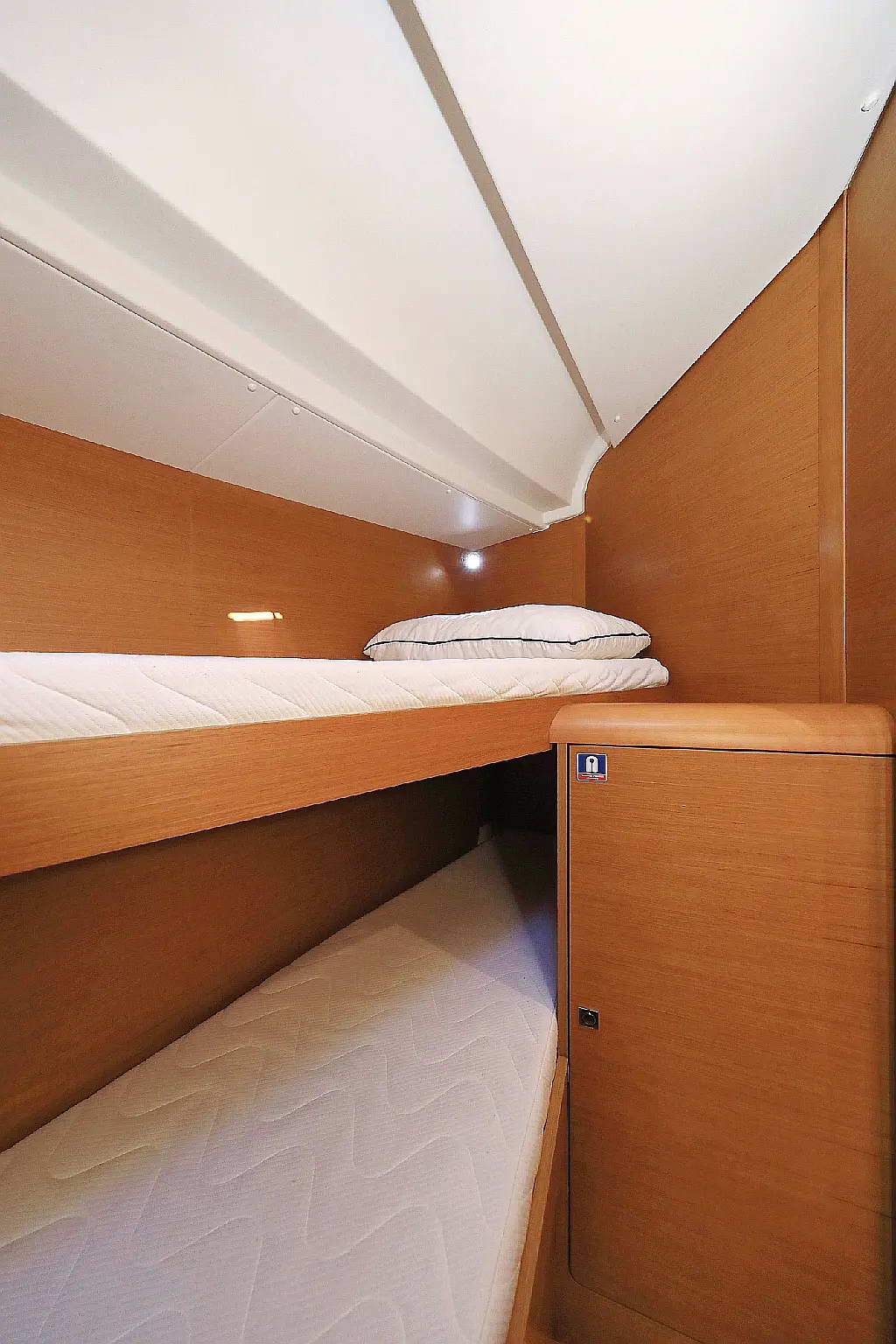 CANNE BLEUE, 2016 Sun Odyssey 449, Greece