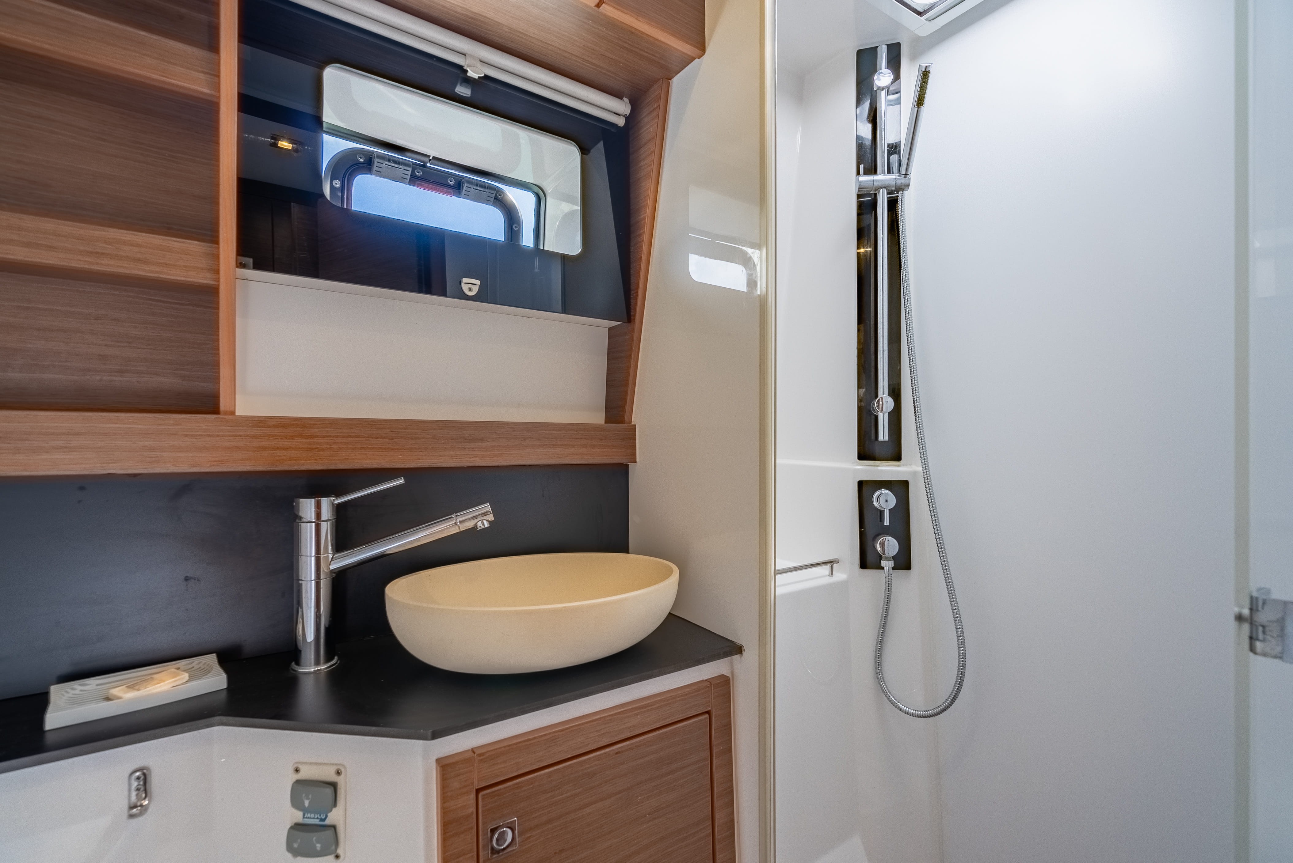 LUNA, 2020 Nautitech 46 Fly, British Virgin Islands