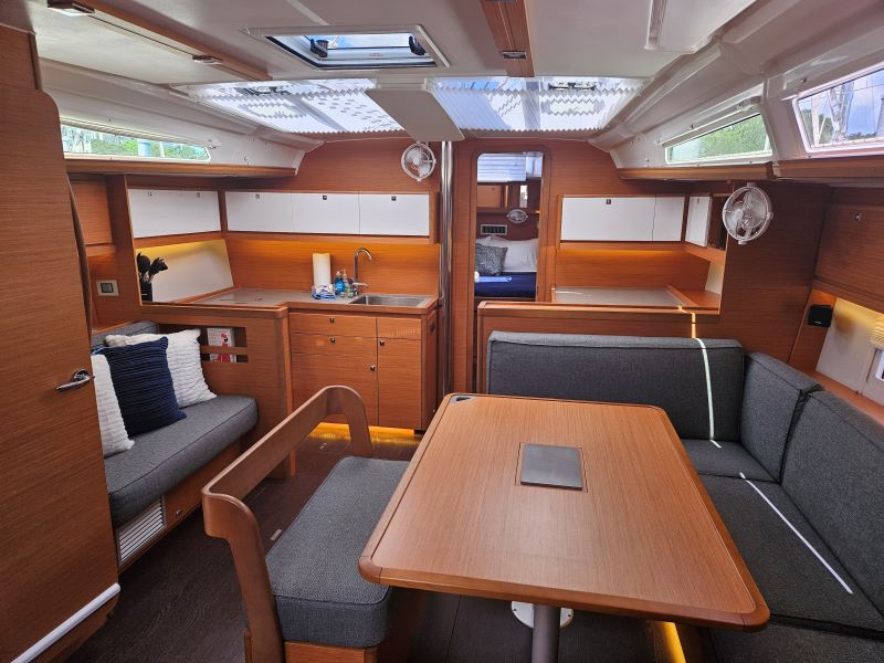 SUNSHINE DAYDREAM, 2023 Dufour 430, US Virgin Islands