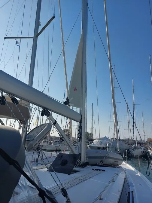 MARABOU, 2023 Bavaria C42, Greece