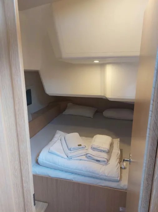 MARABOU, 2023 Bavaria C42, Greece