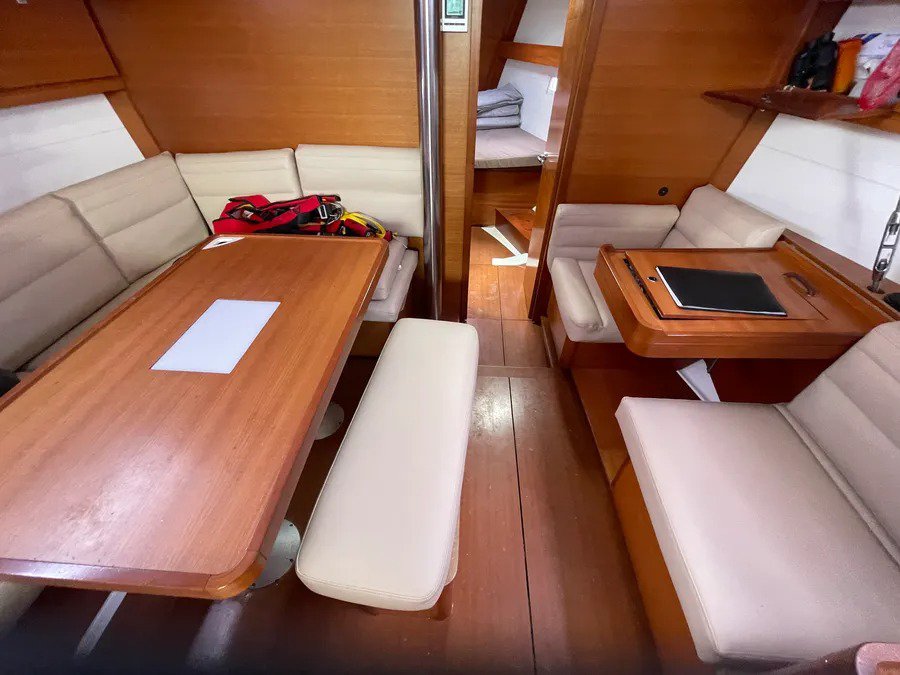 FREEDOM, 2015 Dufour 410 GL, Greece