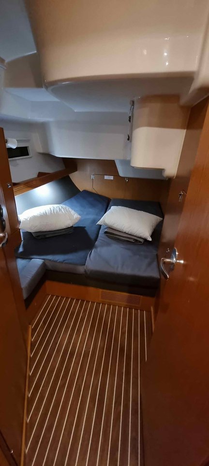 OREO, 2015 Bavaria Cruiser 51, Greece