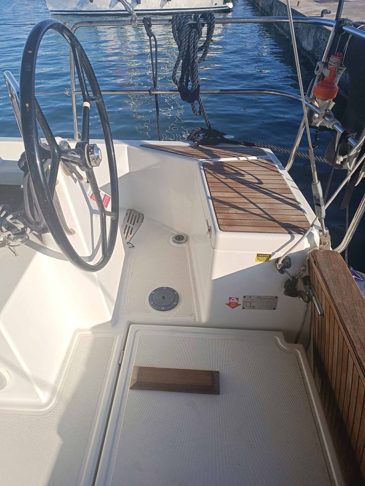 APOLLONAS, 2020 Sun Odyssey 440, Greece