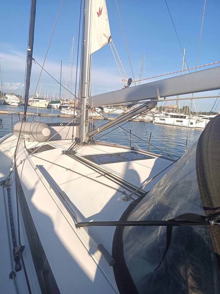 APOLLONAS, 2020 Sun Odyssey 440, Greece