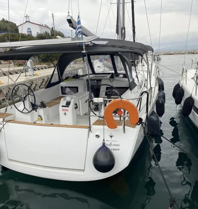 APOLLONAS, 2020 Sun Odyssey 440, Greece