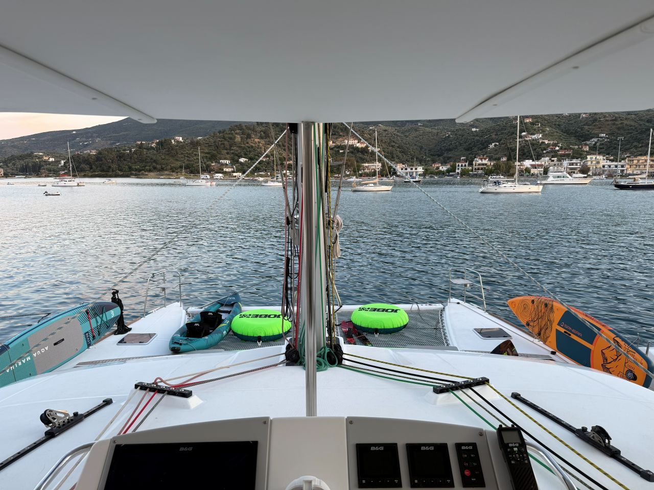 Starlight (Crewed), 2017 Lagoon 560 S2, Greece
