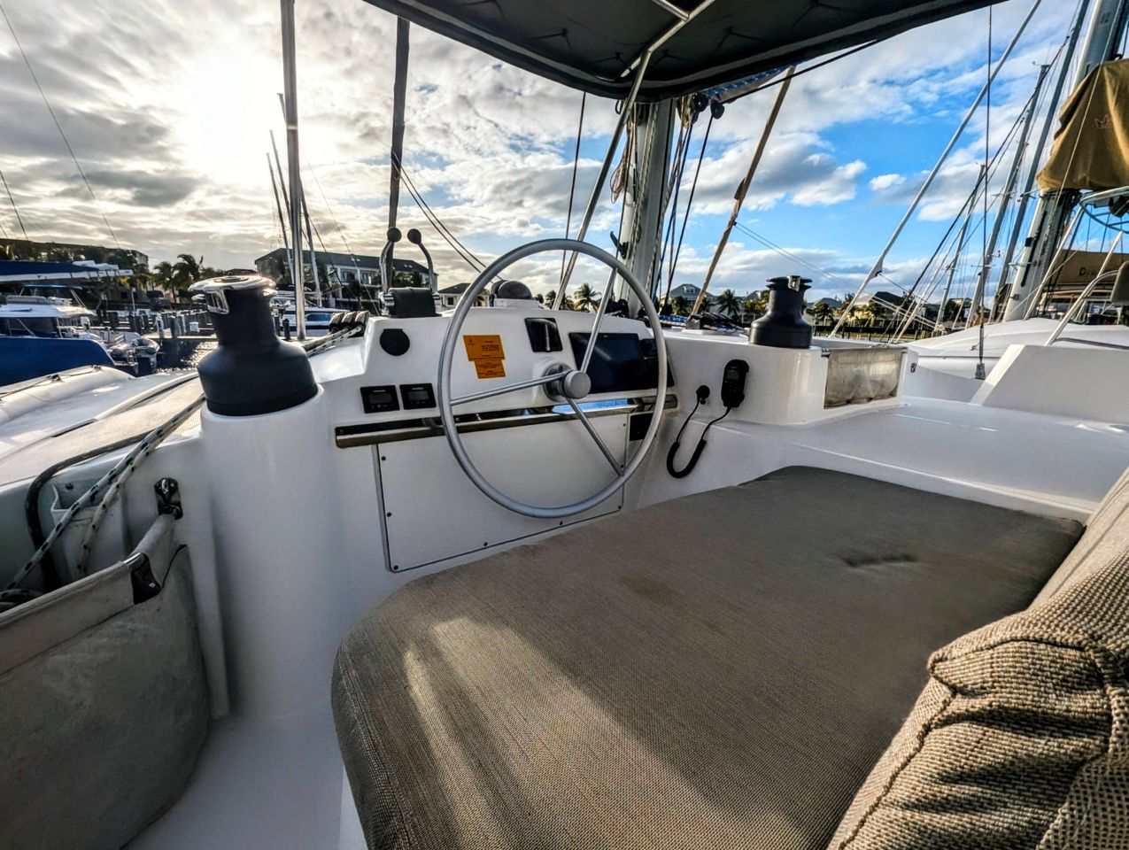 CURRENT BREAK, 2023 Bali 4.4, Exuma Bahamas