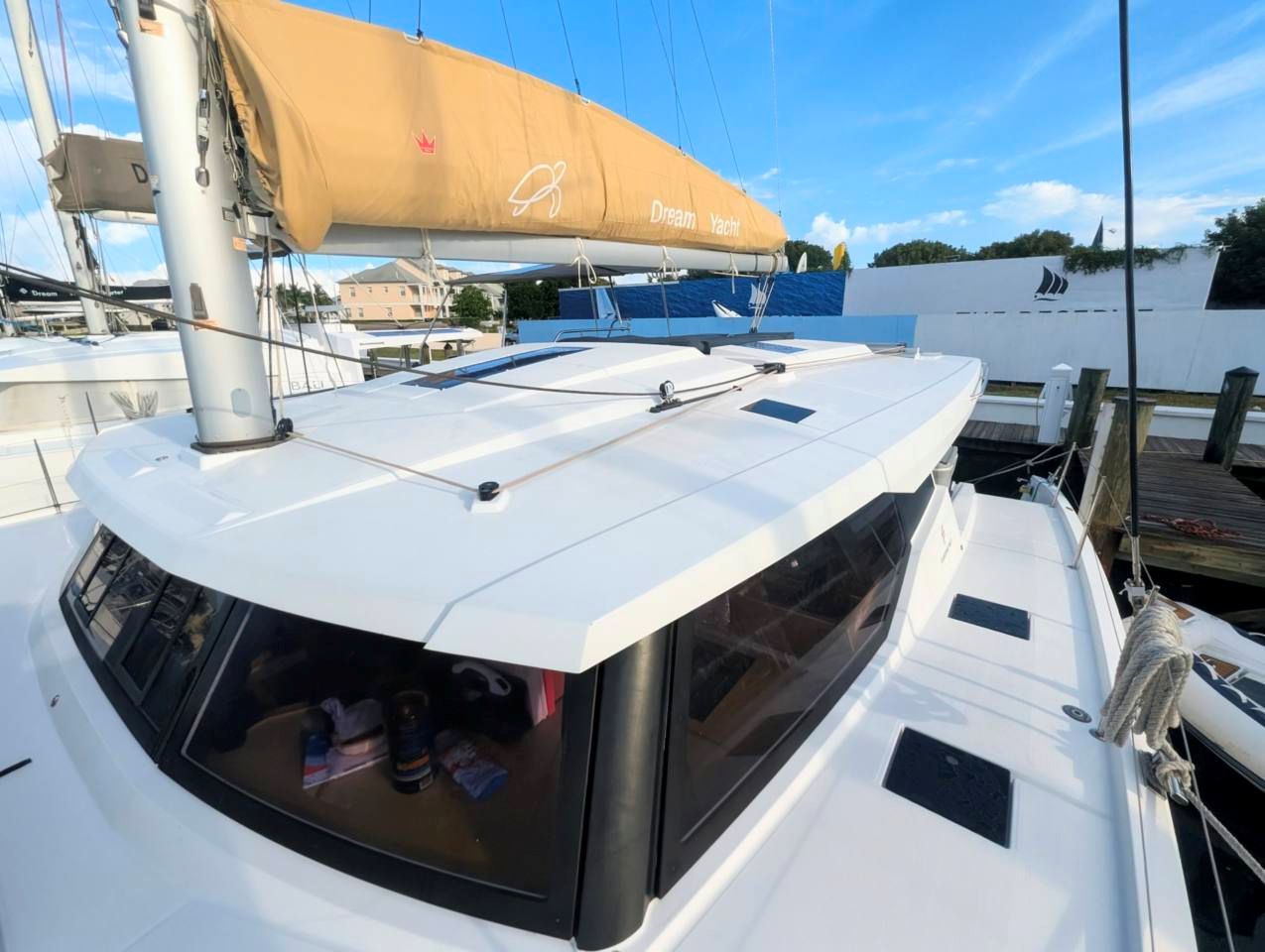 PRINCE DES MERS, 2020 Fountaine Pajot Astrea 42, Exuma Bahamas
