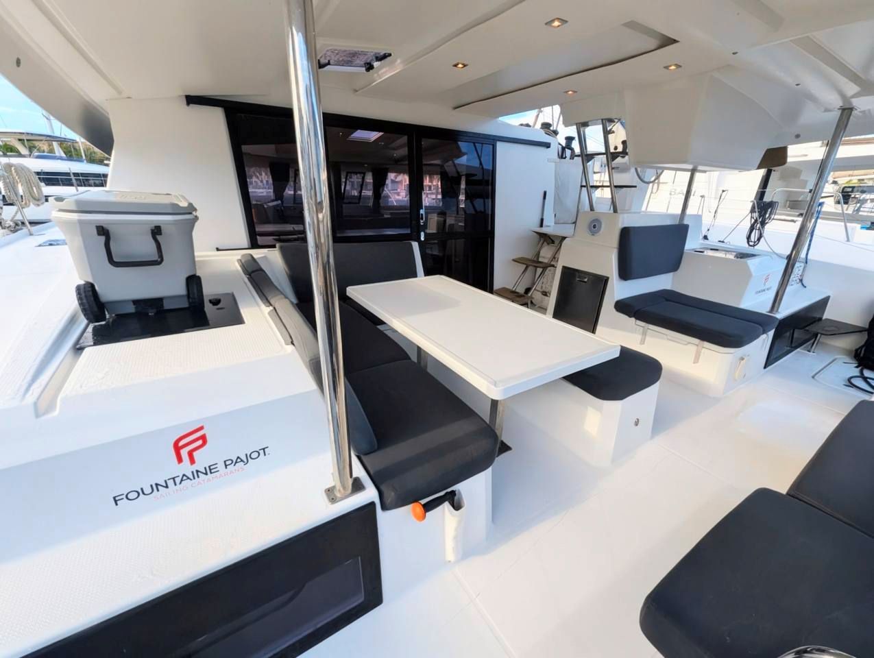 PRINCE DES MERS, 2020 Fountaine Pajot Astrea 42, Exuma Bahamas