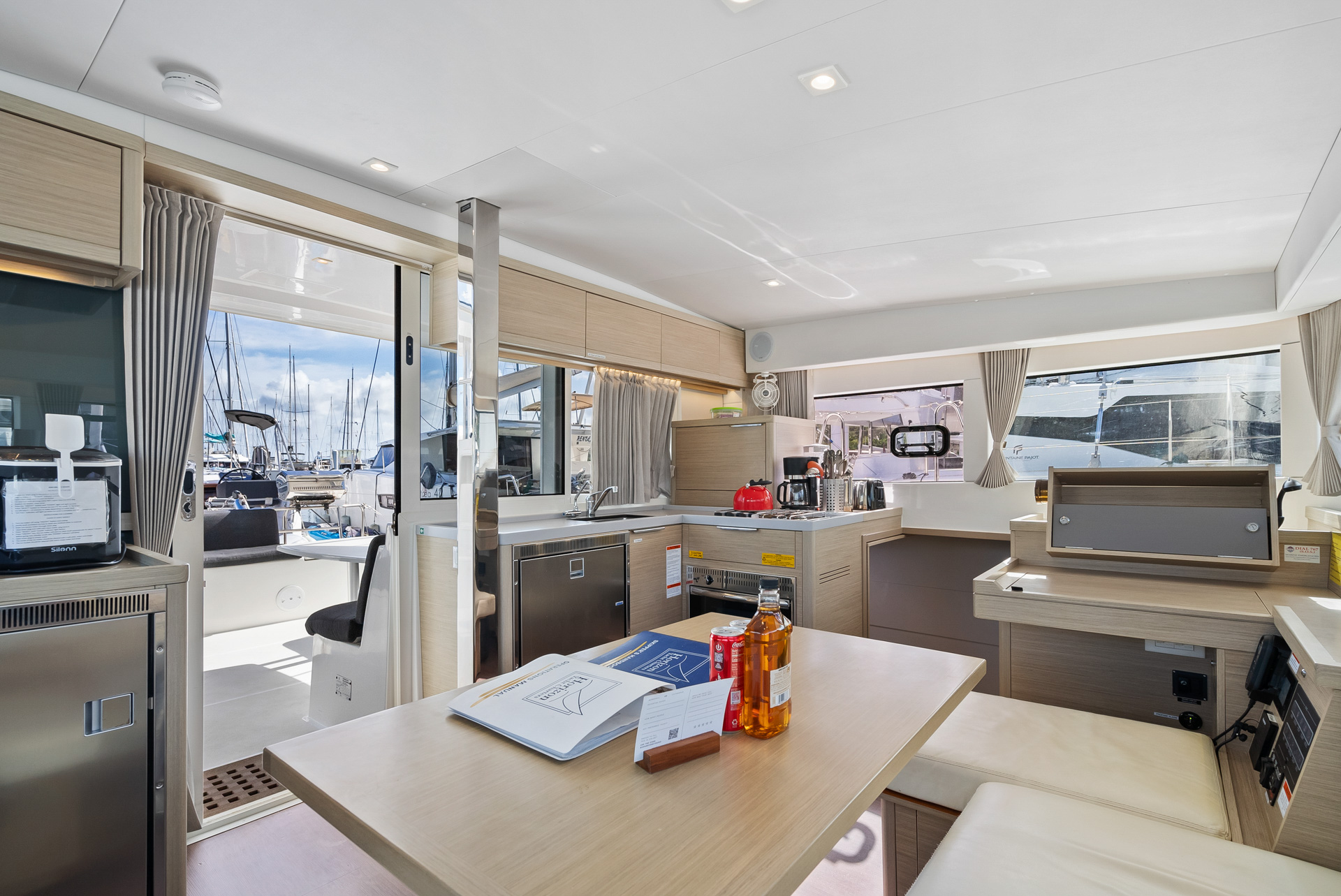 CLOUDWALKER, 2024 Lagoon 40 OW, British Virgin Islands