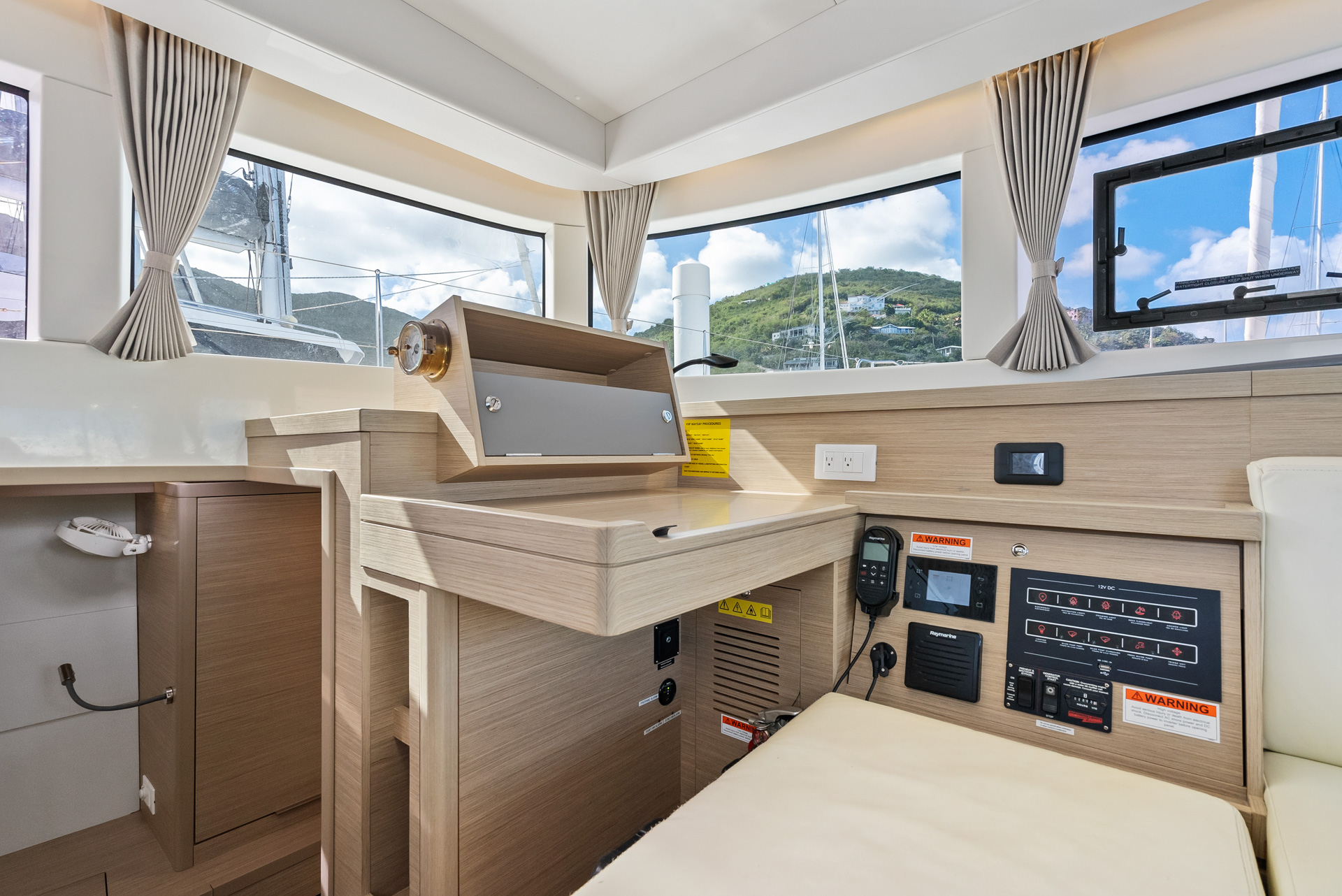 CLOUDWALKER, 2024 Lagoon 40 OW, British Virgin Islands