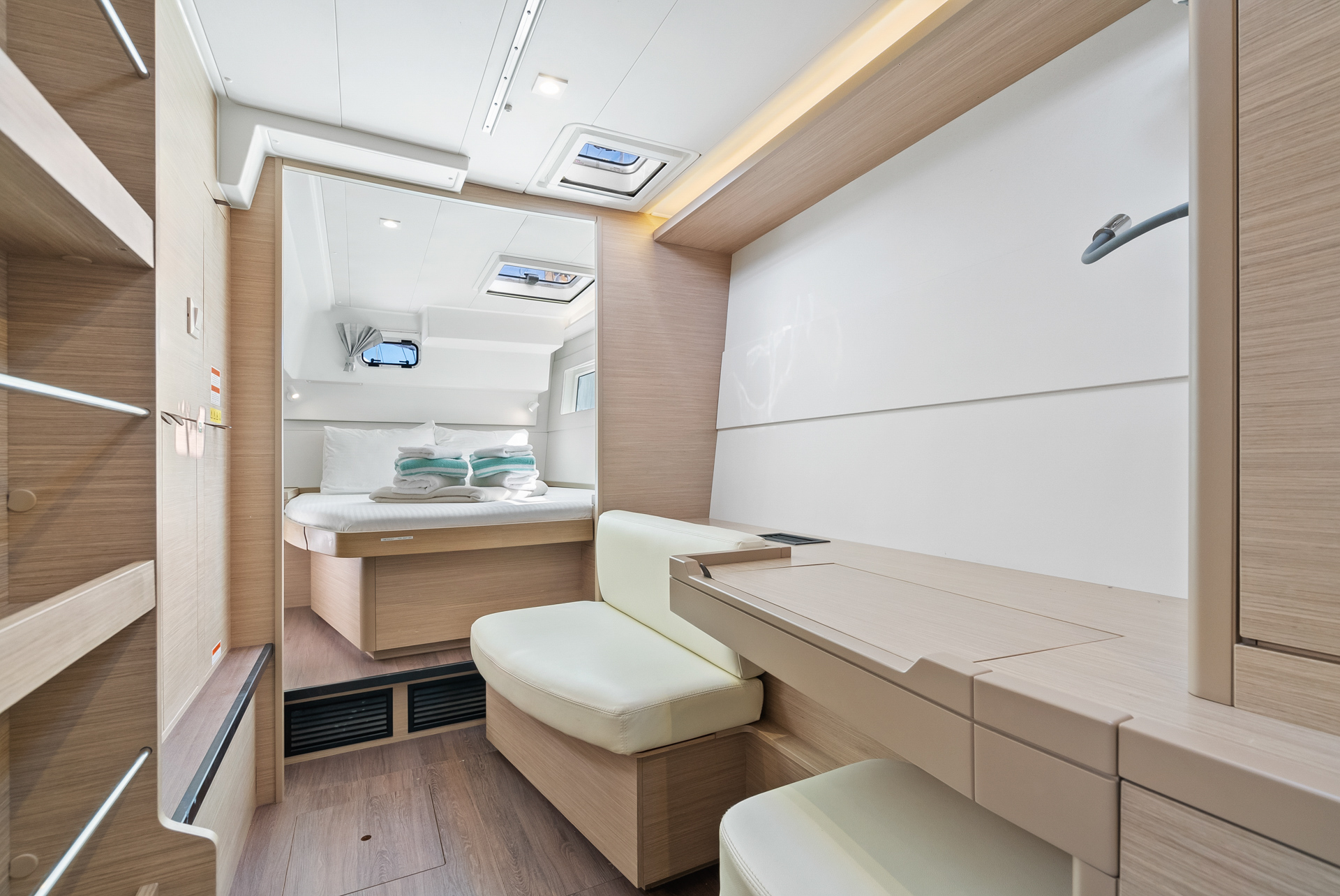 CLOUDWALKER, 2024 Lagoon 40 OW, British Virgin Islands