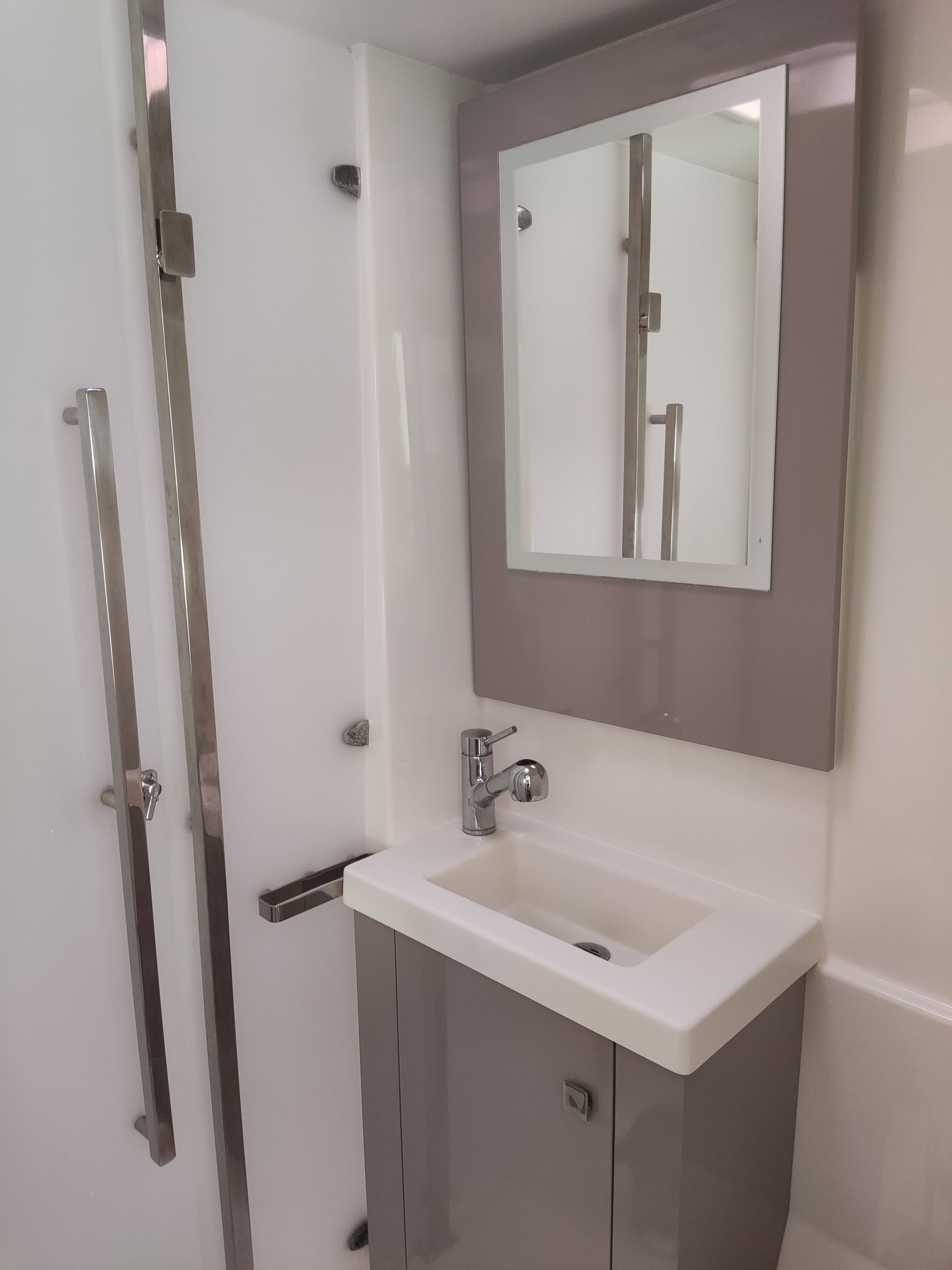ATCHOUM, 2019 Fountaine Pajot Astrea 42, Guadeloupe