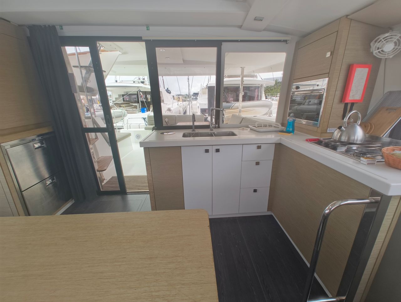 HAPPY HOUR, 2020 Fountaine Pajot Lucia 40, Guadeloupe