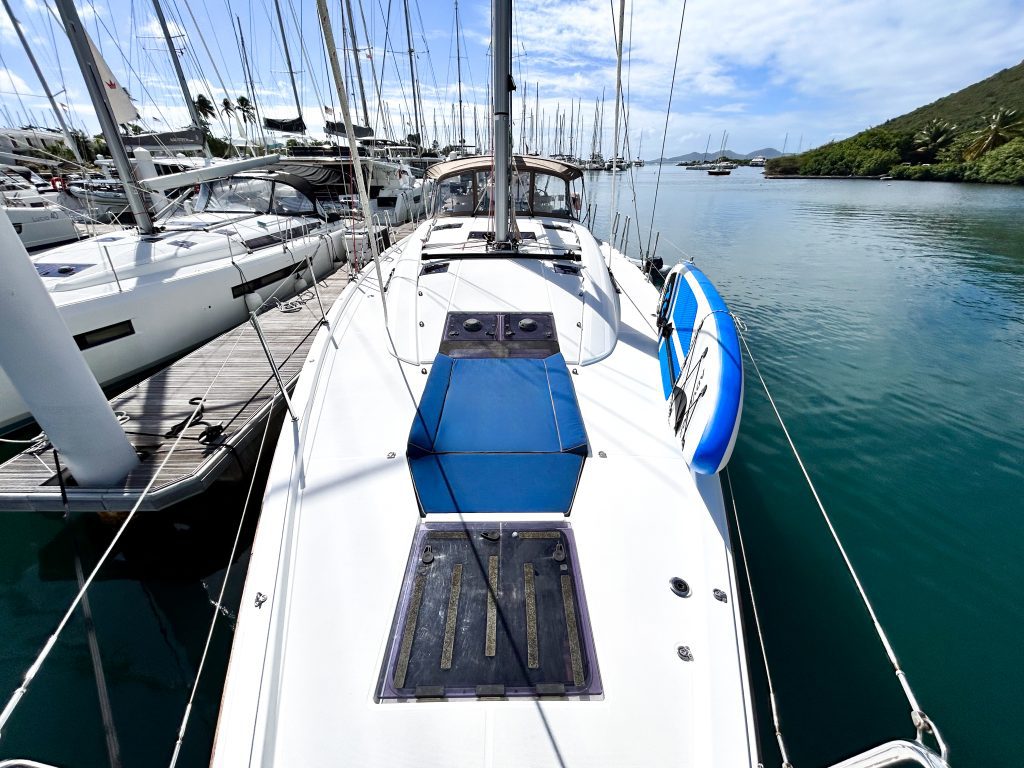PARADISE FOUND, 2017 Jeanneau 54, St. Vincent and the Grenadines
