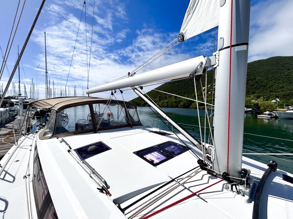 PARADISE FOUND, 2017 Jeanneau 54, St. Vincent and the Grenadines