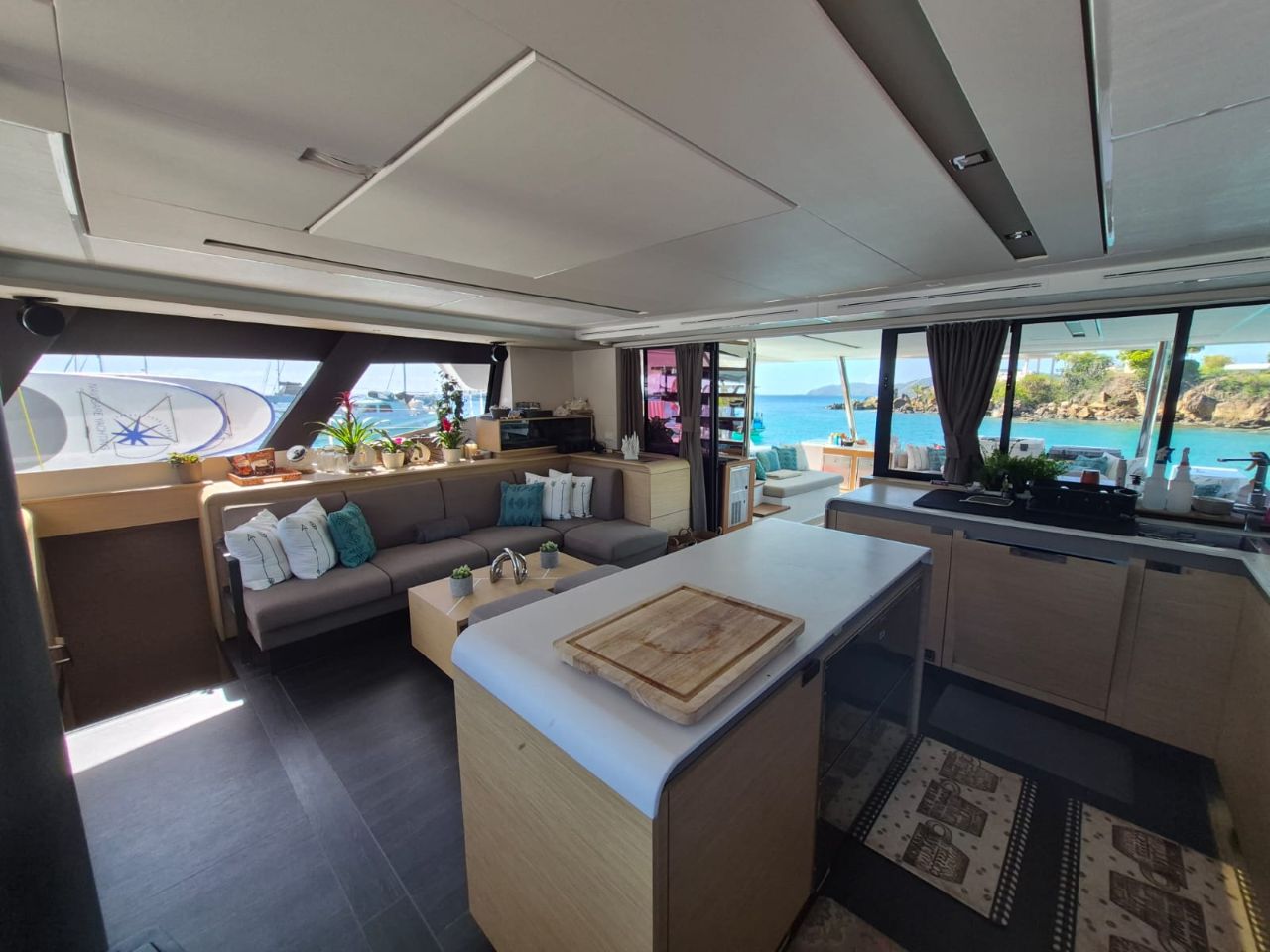 La Perle, 2025 Fountaine Pajot Samana 59, British Virgin Islands