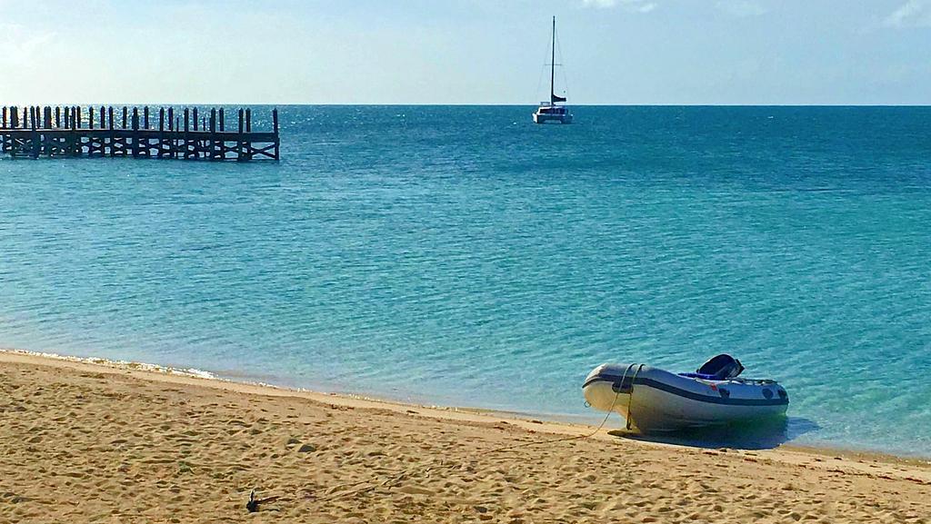 Anchorage on the west side of Little Farmers Cay
