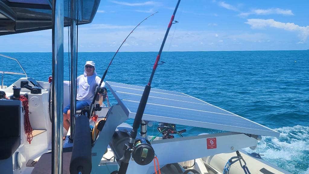 Las líneas de troleo están en el agua - así se ve nuestro equipo