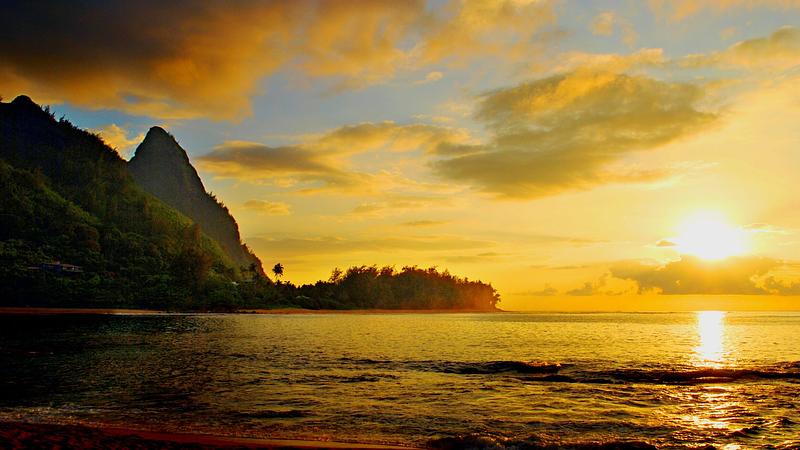 The spectacular Bali Hai cliffs at Tunnels Beach